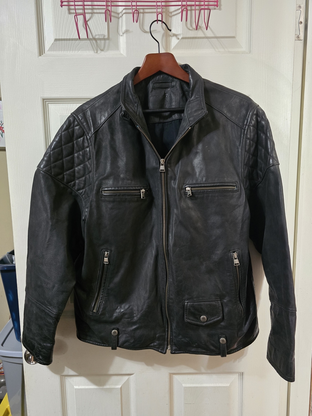 Roundtree & Yorke Black Quilted-Panel Leather Bomber Biker Jacket